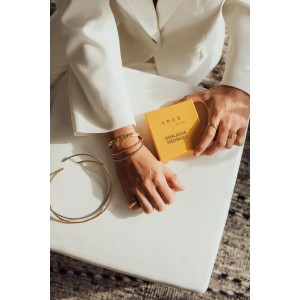 Braided bangle in gold